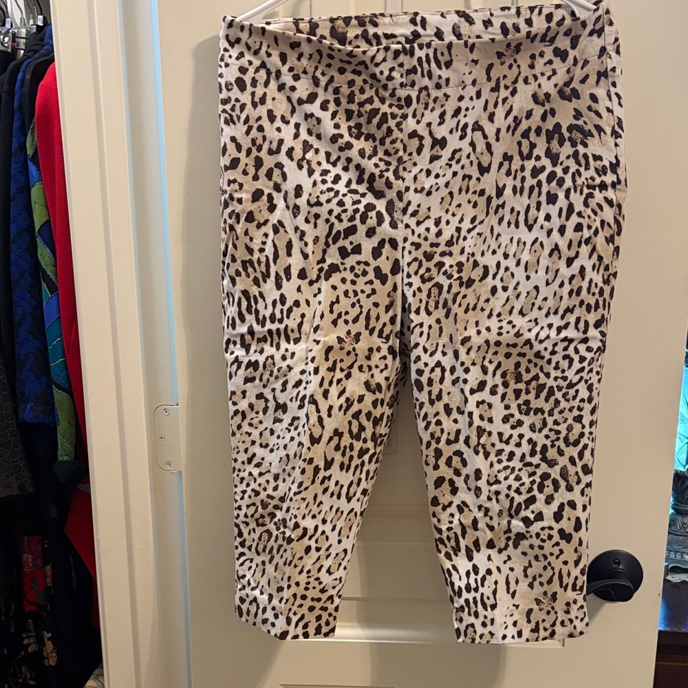 Chico’s Leopard Print Capri Pants - Neutral Tones